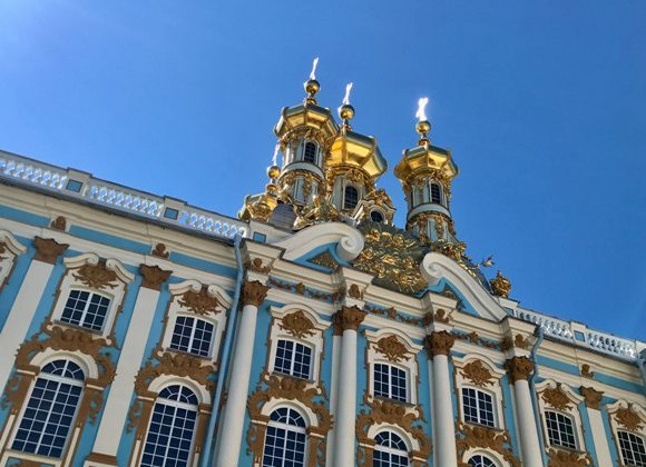 Дворцы и усадьбы петербургской знати